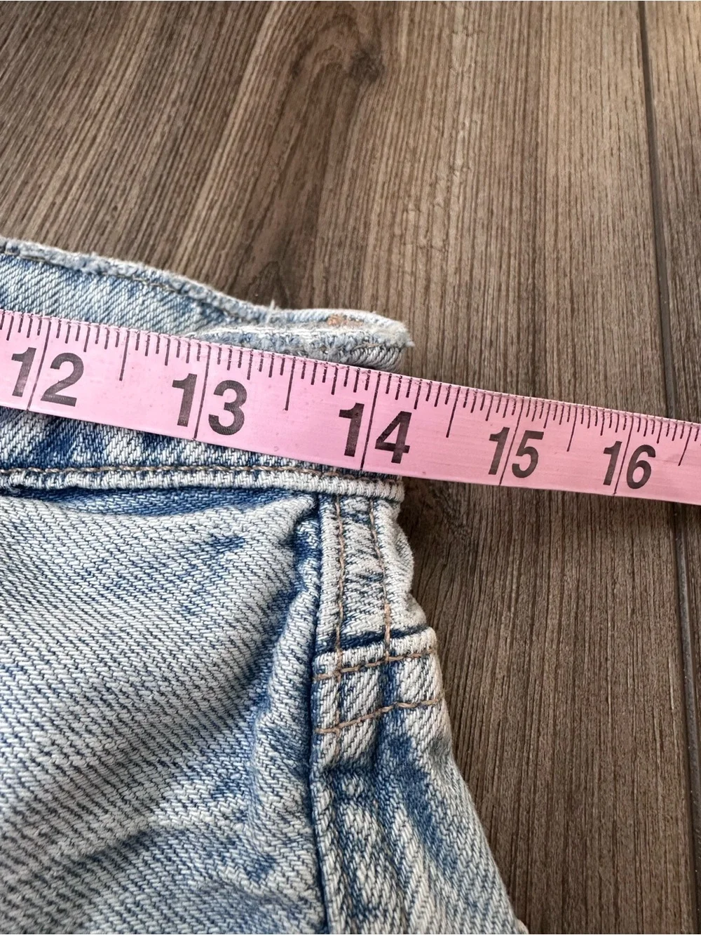American Eagle Skater Shorts Size 00 Distressed High Rise Denim EUC